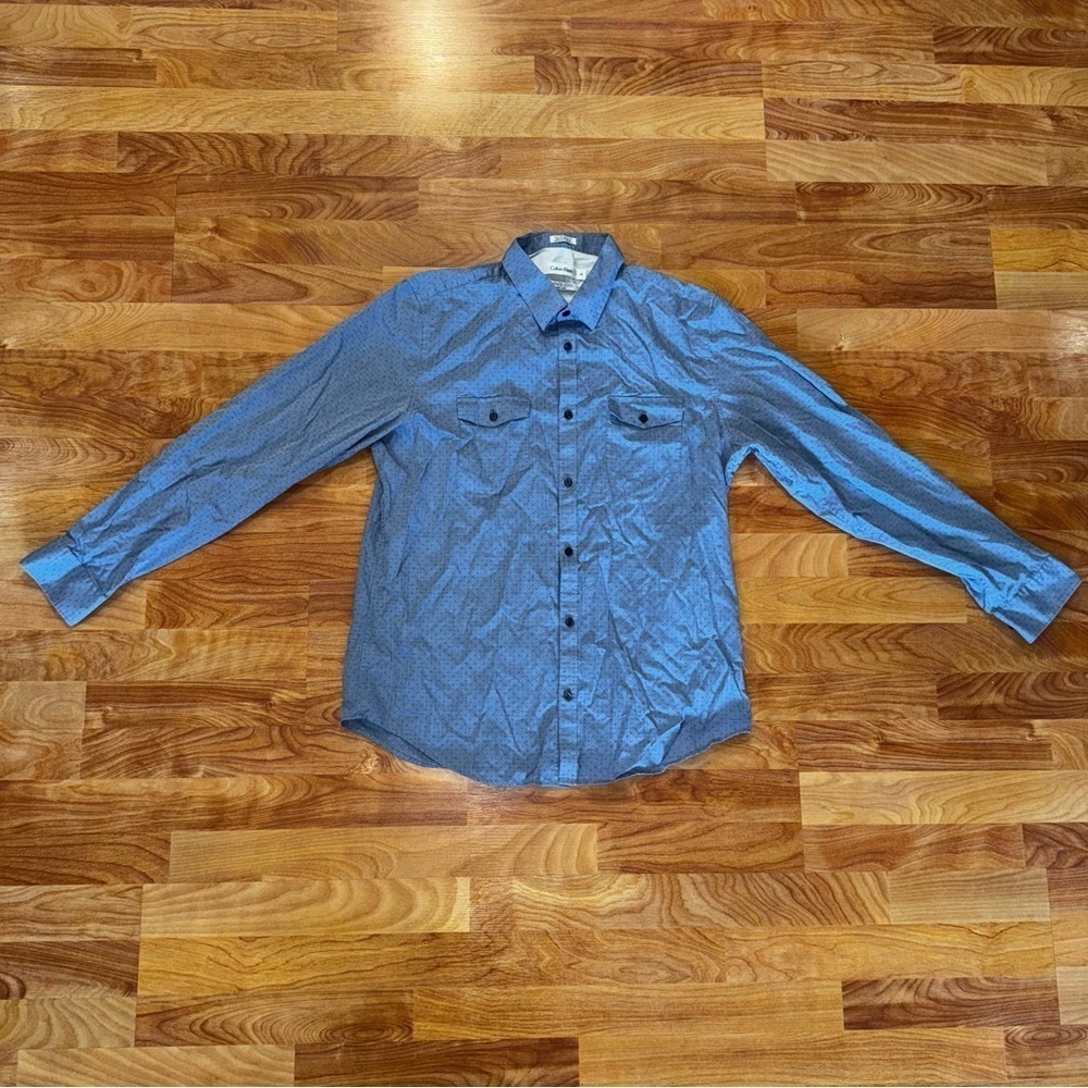 Men’s Calvin Klein Blue Button Down Shirt Infinite Cool W/ Chest Pockets Size L